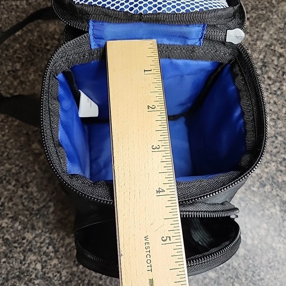 Case Logic Camera Case 4 x 6 Black with‎ Strap EUC